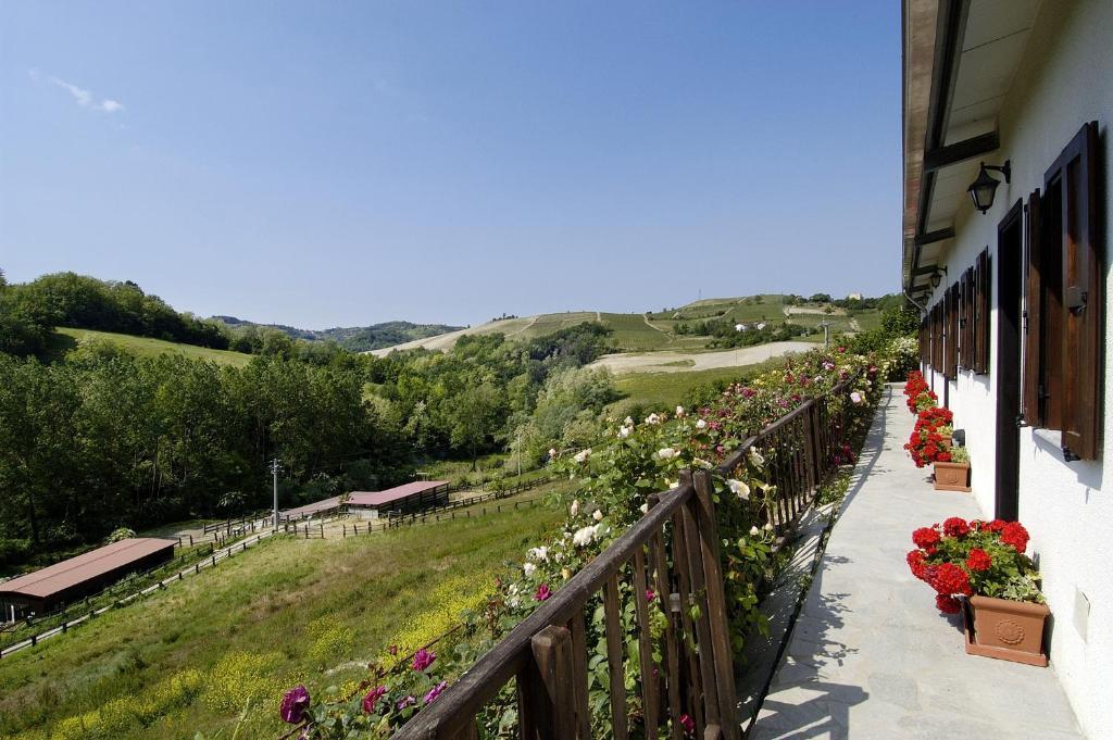 La Maragliana Aparthotel Castel Rocchero Camera foto