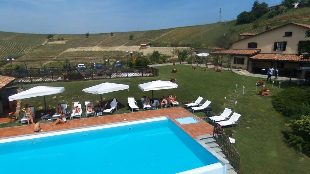 La Maragliana Aparthotel Castel Rocchero Esterno foto