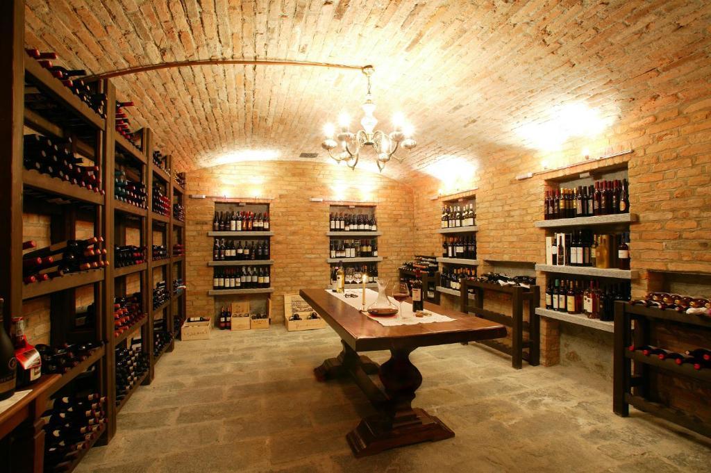 La Maragliana Aparthotel Castel Rocchero Esterno foto